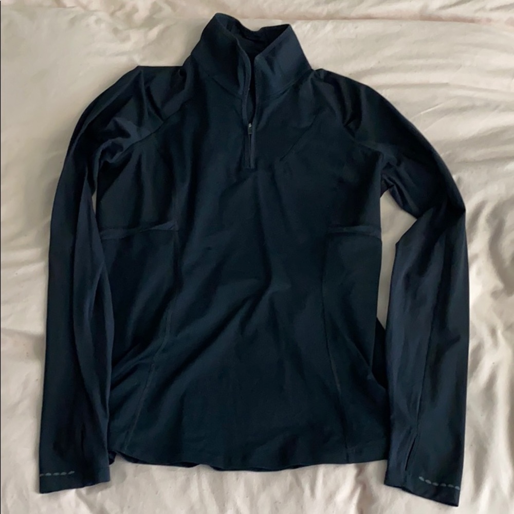 Lululemon long sleeve half zip